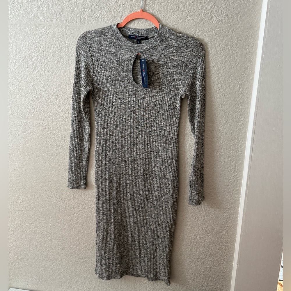 Long sleeve dress